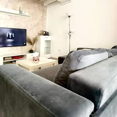 2 Mamaia Nord Apartman *